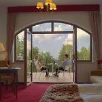 Buczynski Medical & 4* Świeradów-Zdrój